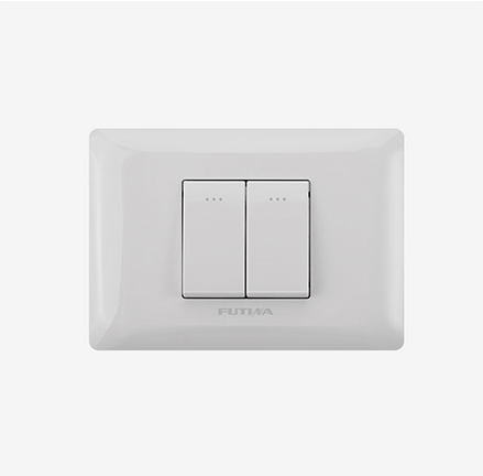 スイッチとソケットイタリアのMAGICシリーズ