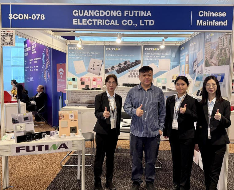 hong-kong-international-lighting-fair_02.jpg