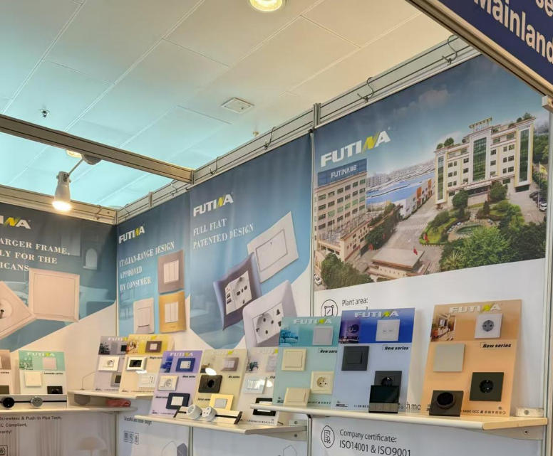 hong-kong-international-lighting-fair_04.jpg